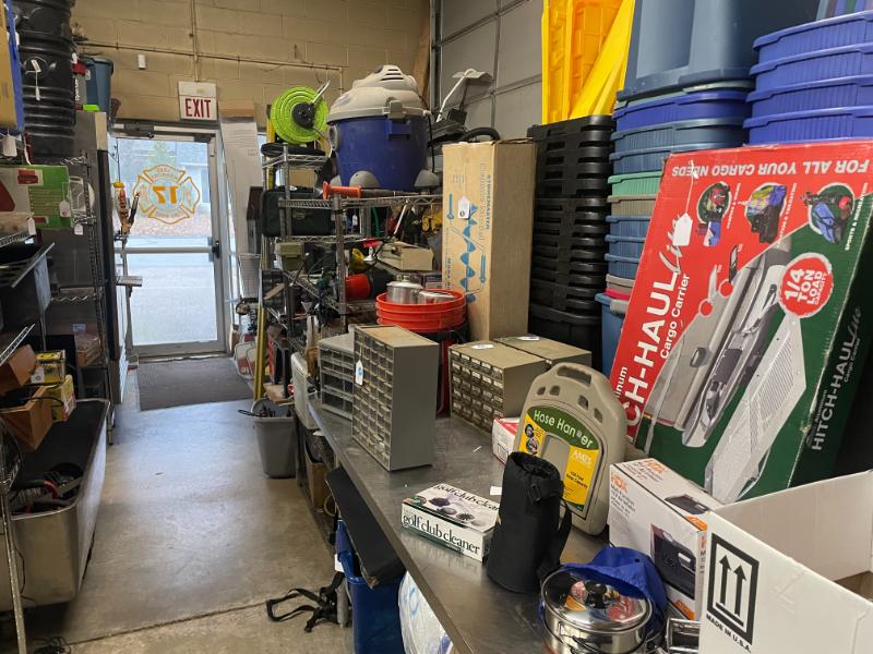 Sale Photo Thumbnail #3