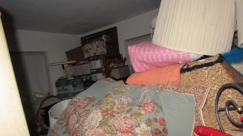 Sale Photo Thumbnail #43