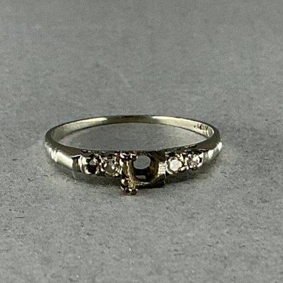 14K WG Diamond Ring