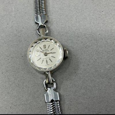 14K WG Gruen 17 Jewels Watch