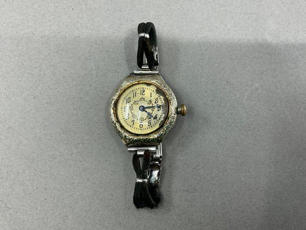 10K Waltham 7 Jewels Watch