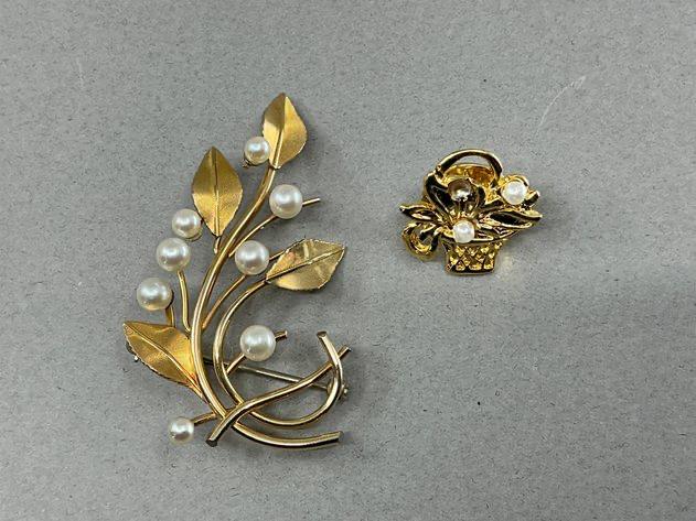 Krementz GF Pearl Brooch