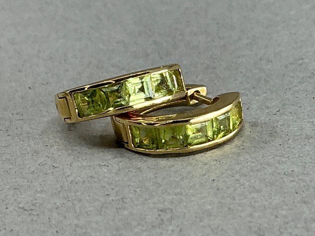 14K Peridot Earrings