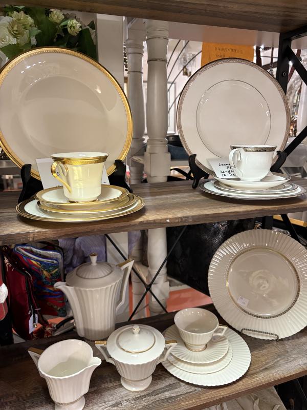 Sale Photo Thumbnail #149