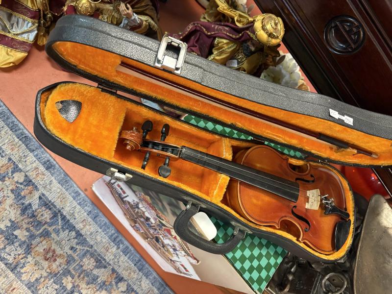 Sale Photo Thumbnail #118