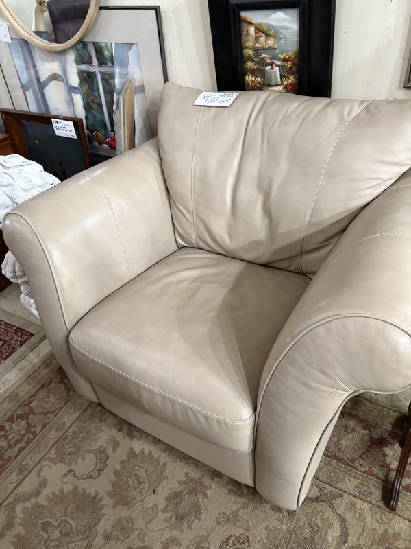 Sale Photo Thumbnail #82