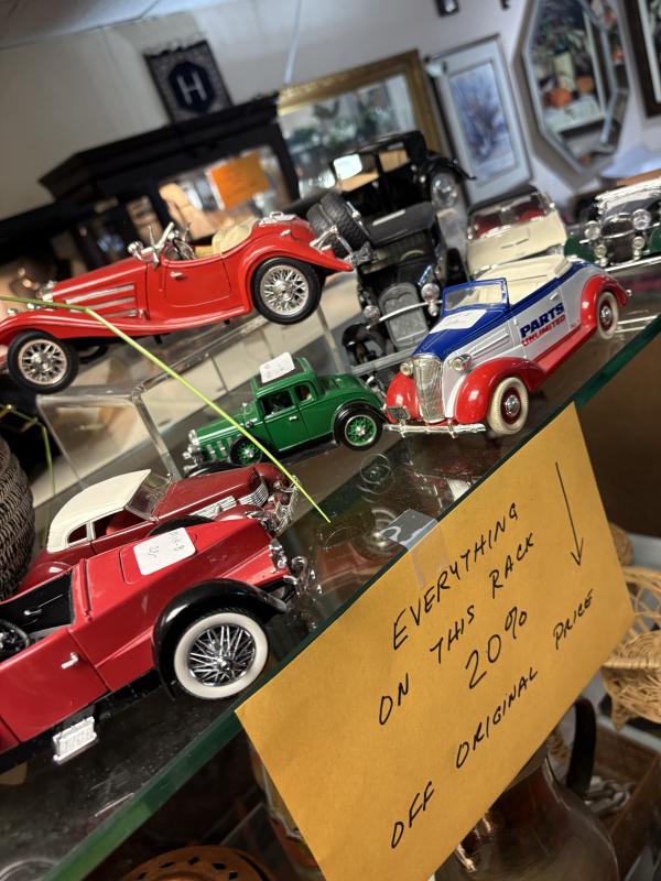 Sale Photo Thumbnail #135