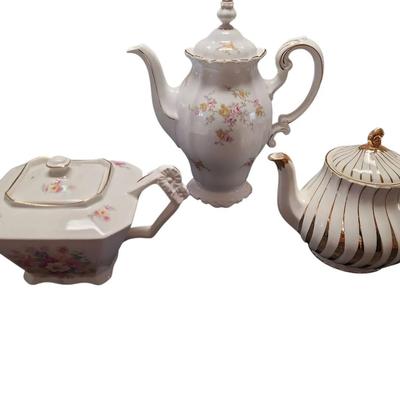 FK223 Vintage Tea Pots
