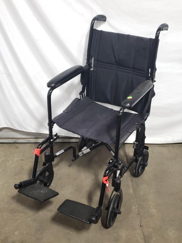 Sale Photo Thumbnail #46