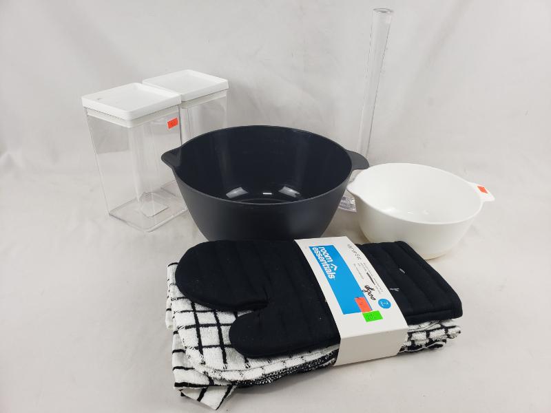 Sale Photo Thumbnail #209