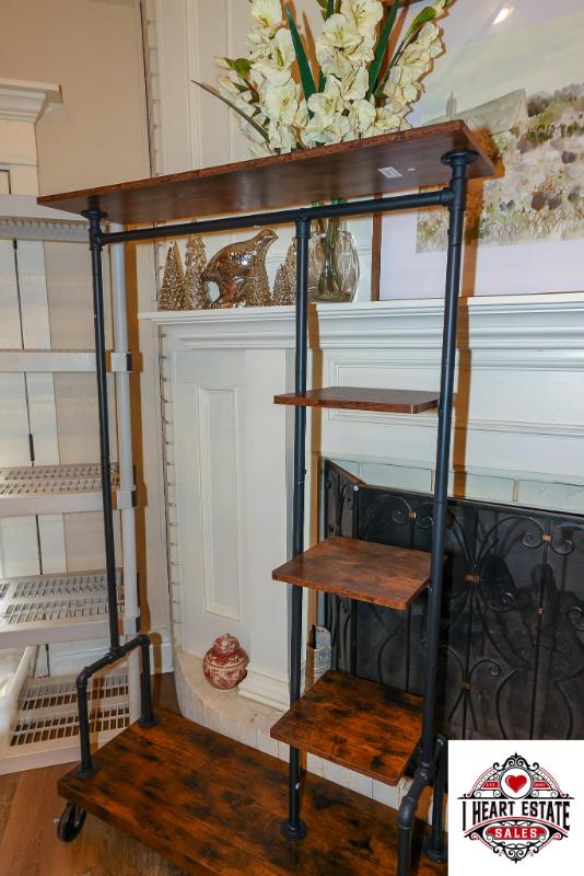 Sale Photo Thumbnail #105