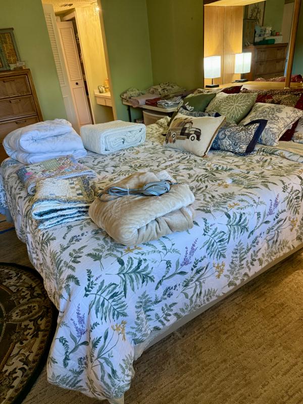 Sale Photo Thumbnail #43