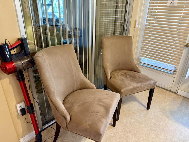 Sale Photo Thumbnail #10