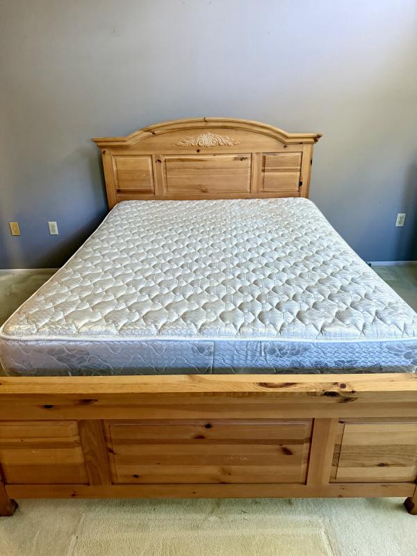 Sale Photo Thumbnail #25