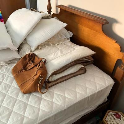 Sale Photo Thumbnail #73