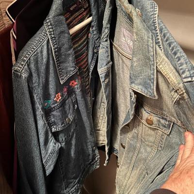 Sale Photo Thumbnail #89