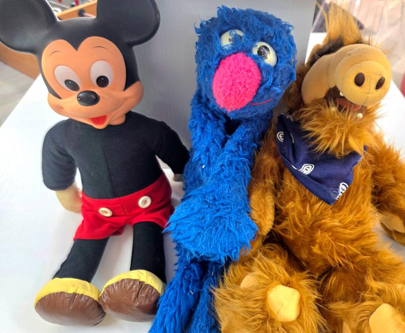 Sale Photo Thumbnail #2