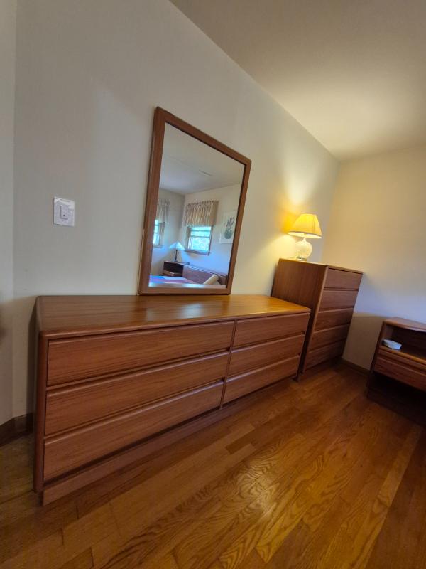 Sale Photo Thumbnail #17