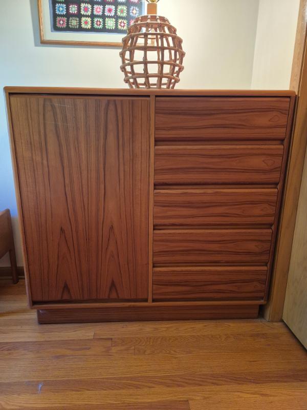 Sale Photo Thumbnail #14