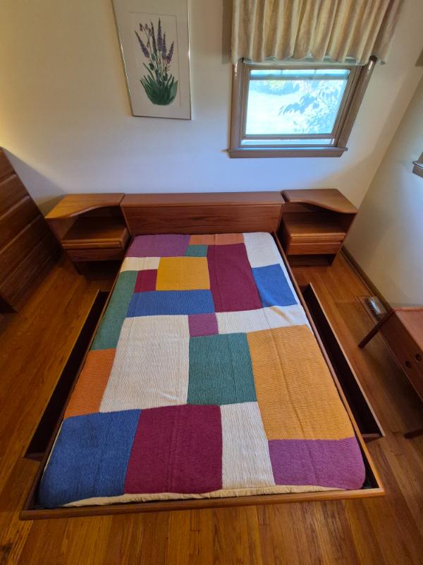 Sale Photo Thumbnail #6