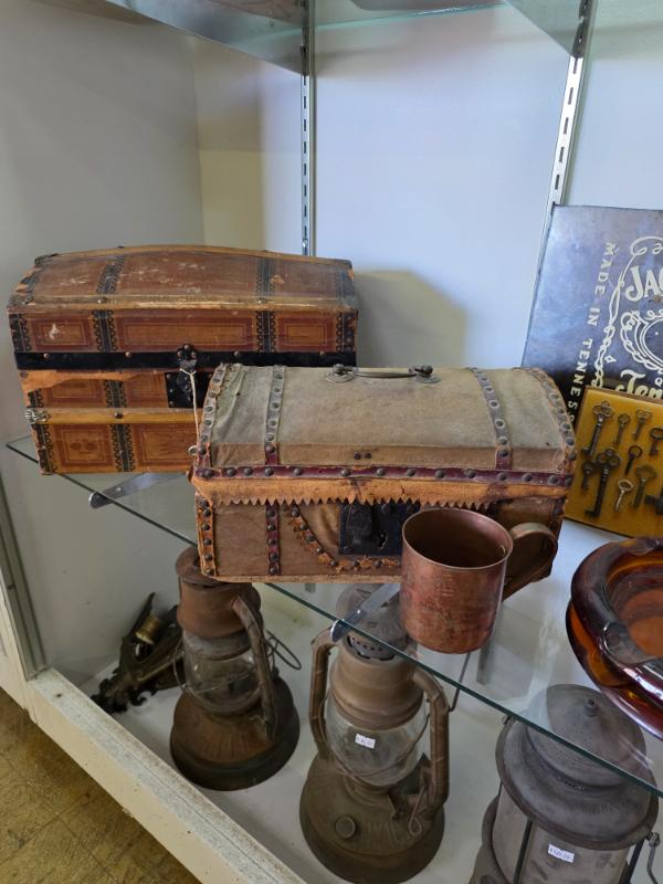 Sale Photo Thumbnail #26