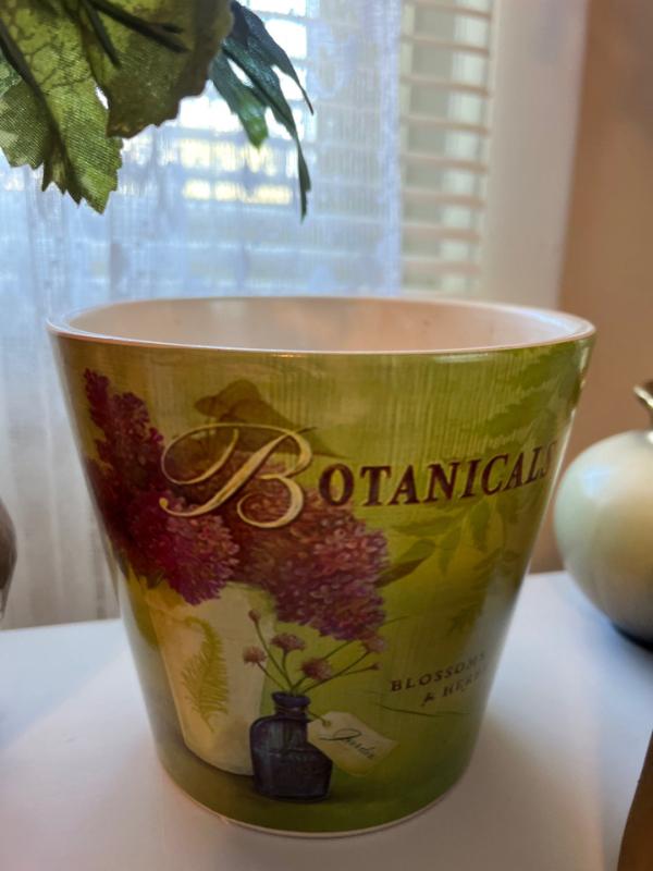 Sale Photo Thumbnail #126