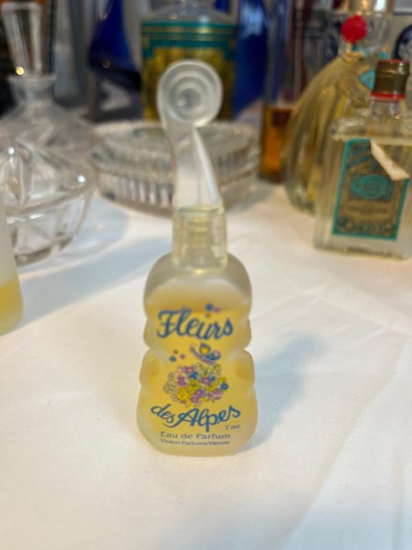 Sale Photo Thumbnail #94