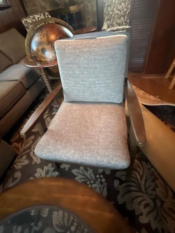 Sale Photo Thumbnail #405