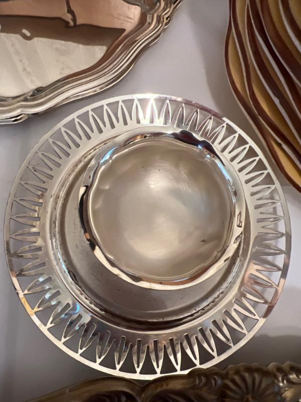 Sale Photo Thumbnail #392