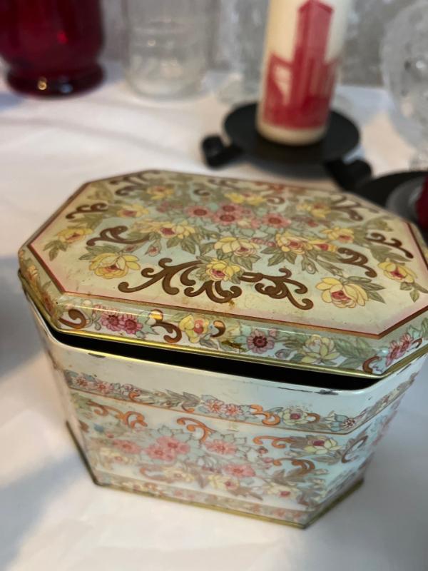 Sale Photo Thumbnail #79