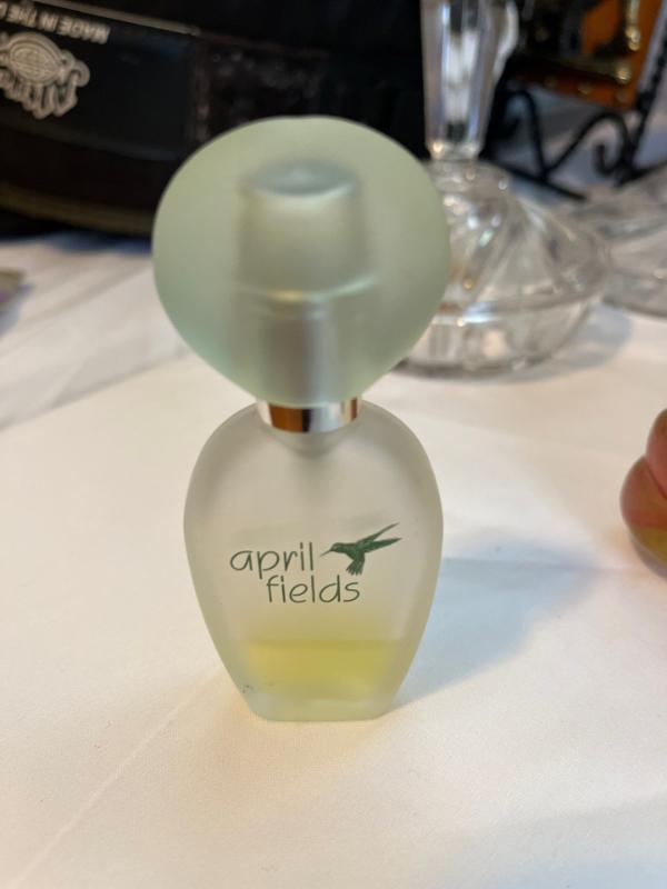 Sale Photo Thumbnail #100