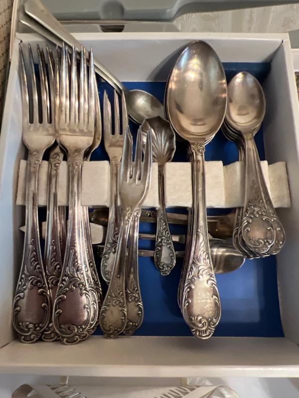 Sale Photo Thumbnail #389