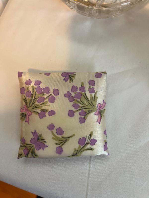 Sale Photo Thumbnail #102