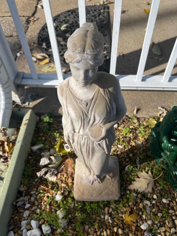 Sale Photo Thumbnail #443