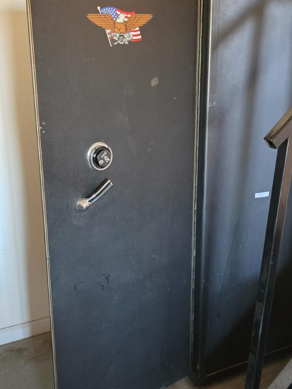 Sale Photo Thumbnail #30