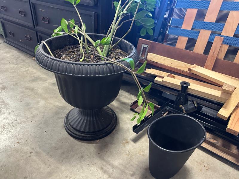 Sale Photo Thumbnail #547