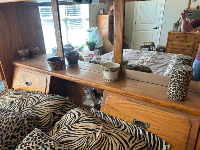 Sale Photo Thumbnail #65