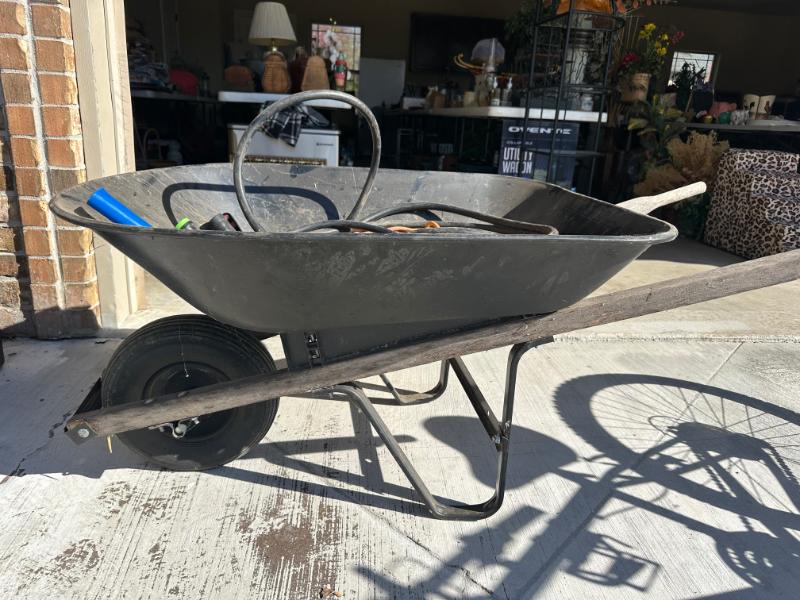 Sale Photo Thumbnail #229