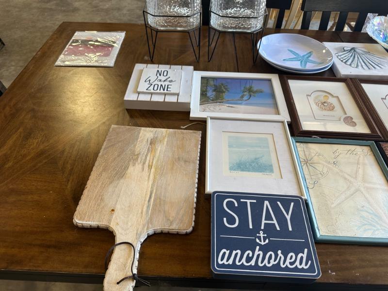 Sale Photo Thumbnail #609