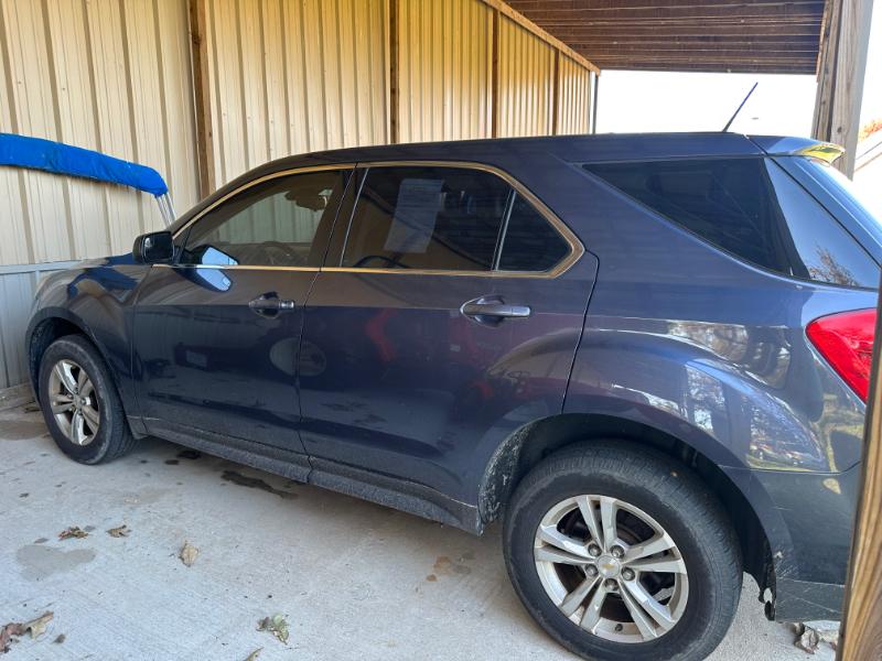 Sale Photo Thumbnail #442