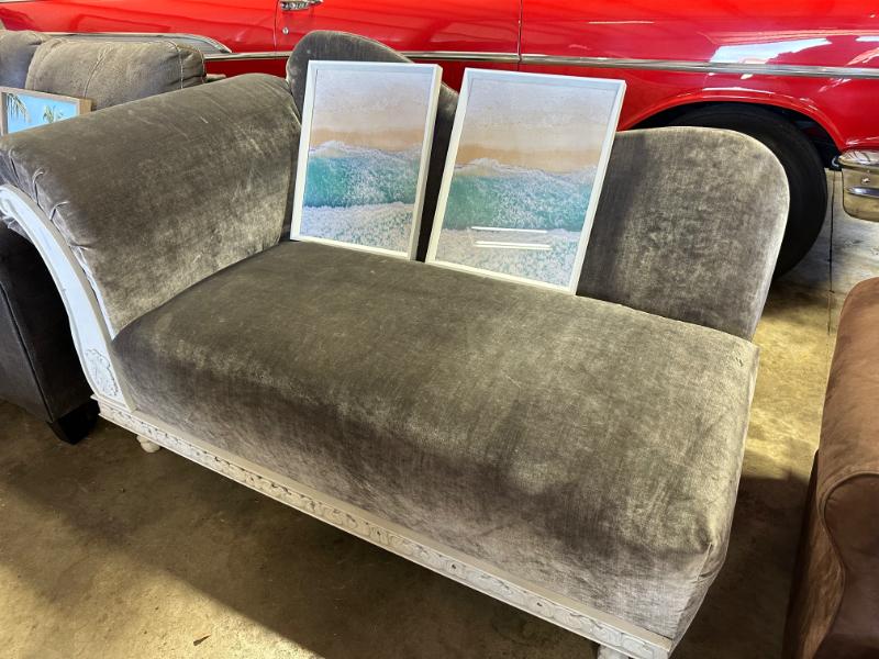 Sale Photo Thumbnail #519