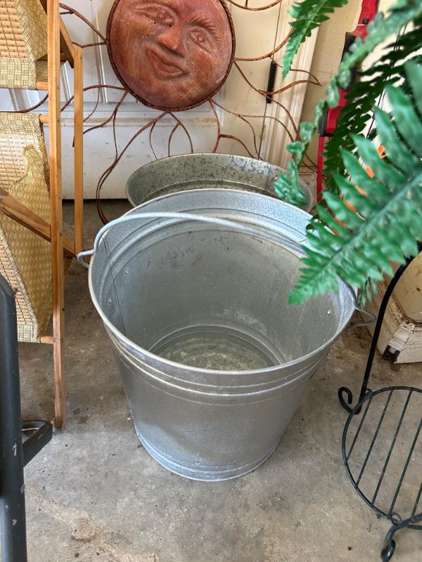 Sale Photo Thumbnail #377