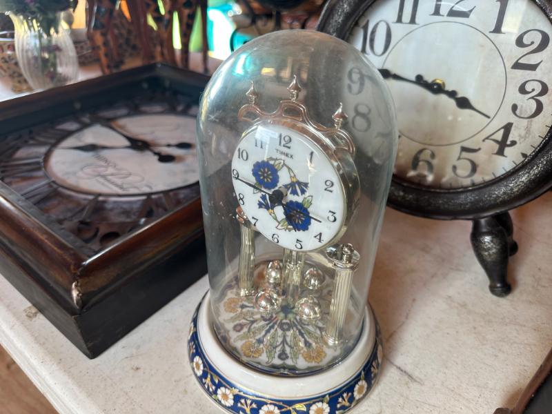 Sale Photo Thumbnail #199