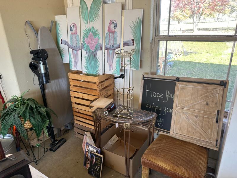 Sale Photo Thumbnail #369