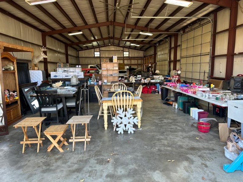 Sale Photo Thumbnail #498