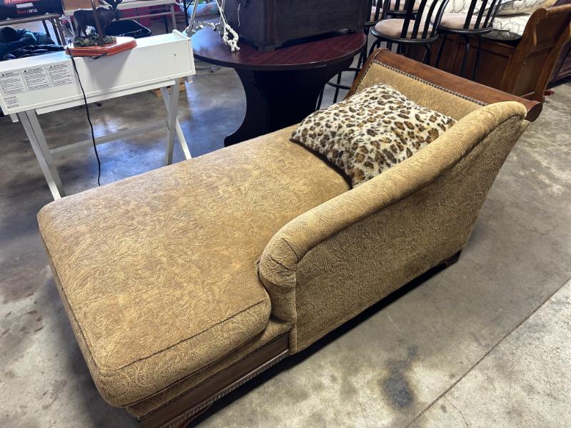 Sale Photo Thumbnail #508