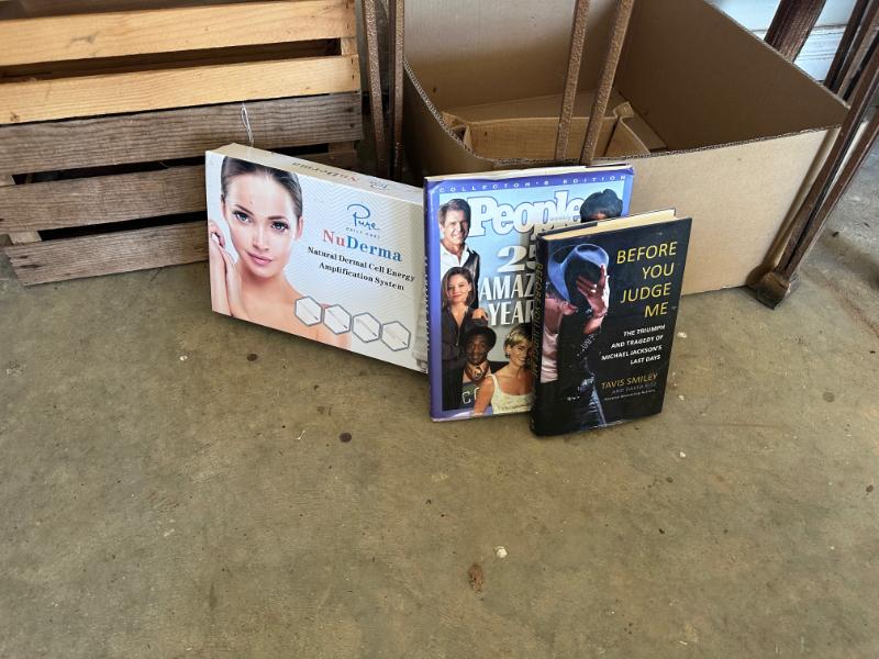 Sale Photo Thumbnail #427