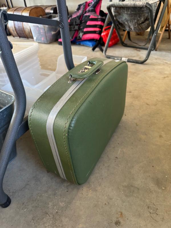 Sale Photo Thumbnail #396