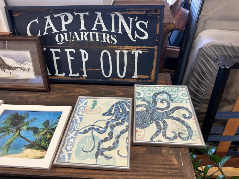 Sale Photo Thumbnail #577