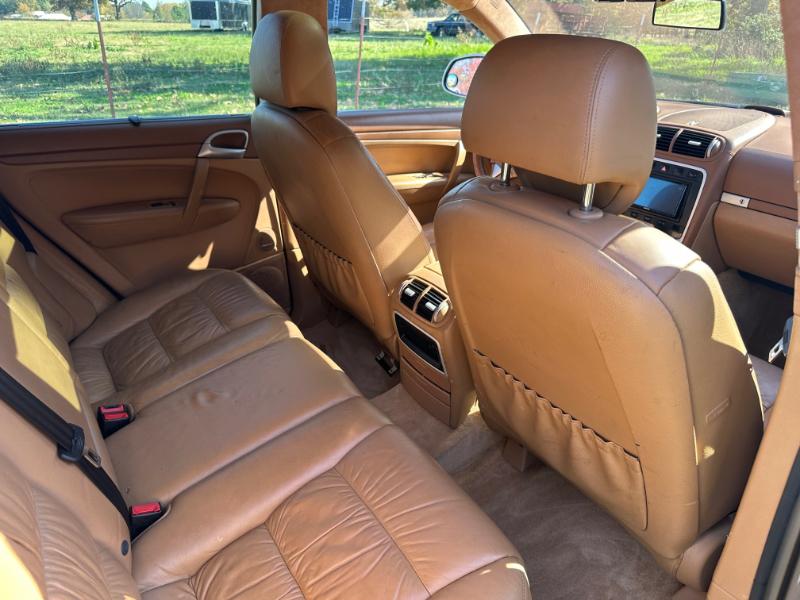 Sale Photo Thumbnail #472